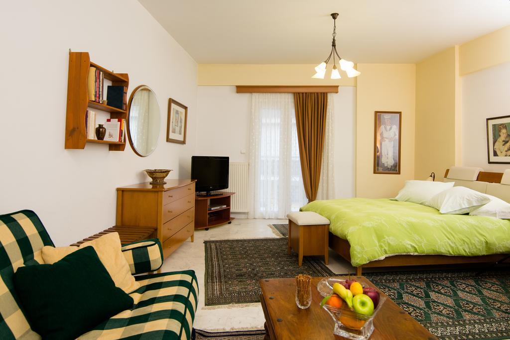Papastavrou Apartments カラブリタ 部屋 写真