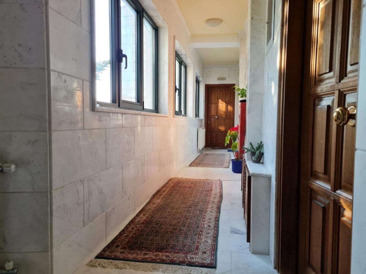 Papastavrou Apartments カラブリタ エクステリア 写真